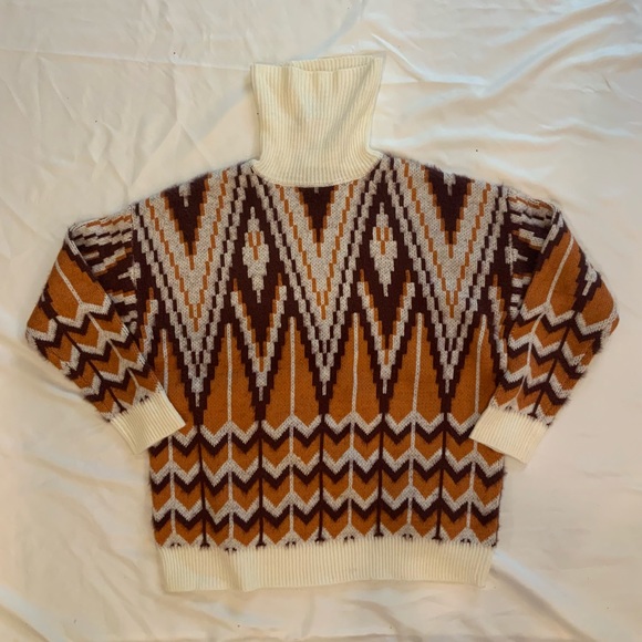 🆕 Sweater - Picture 2 of 3